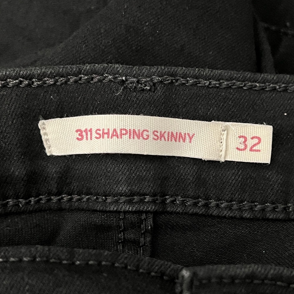 Levi 311 Women's Shaping Skinny Black Stretch Jeans Size 32 - Picture 14 of 15